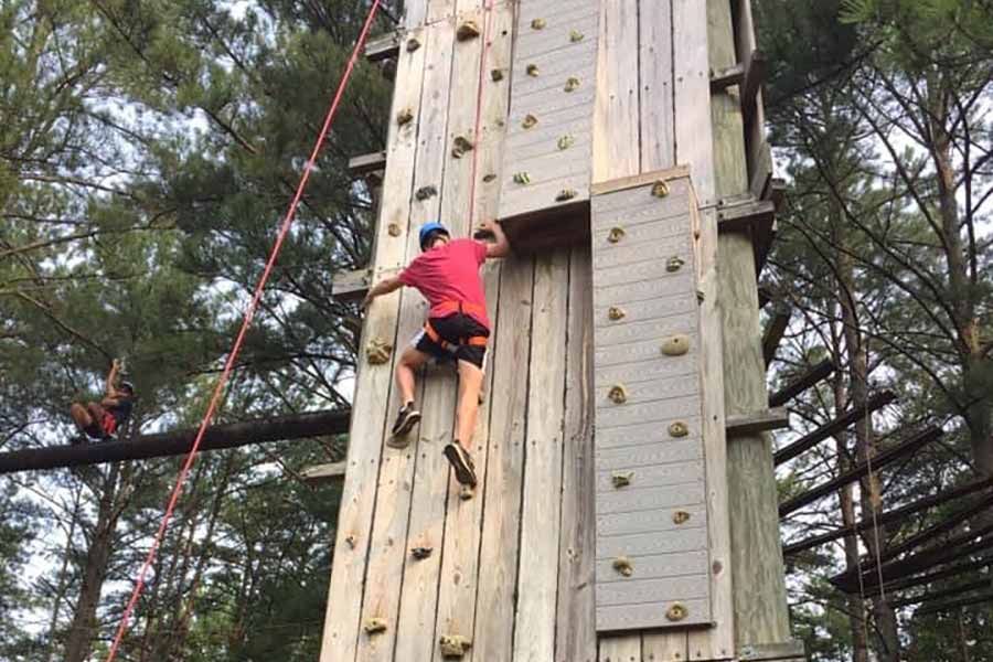 Ropes-Course-Climbing-Wall---whitewater-express